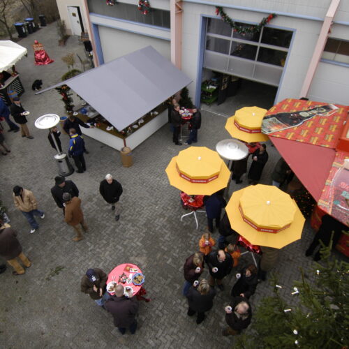 Weihnachtsbaumfest Übersicht von oben.